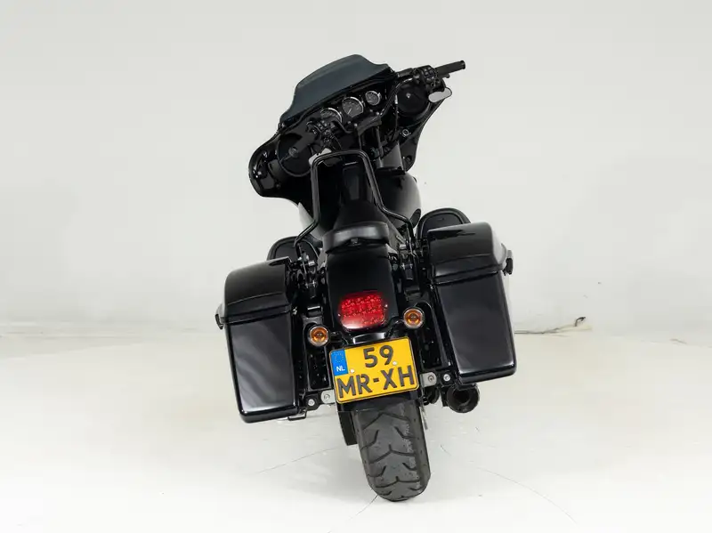 Harley-Davidson Street Glide - foto 3