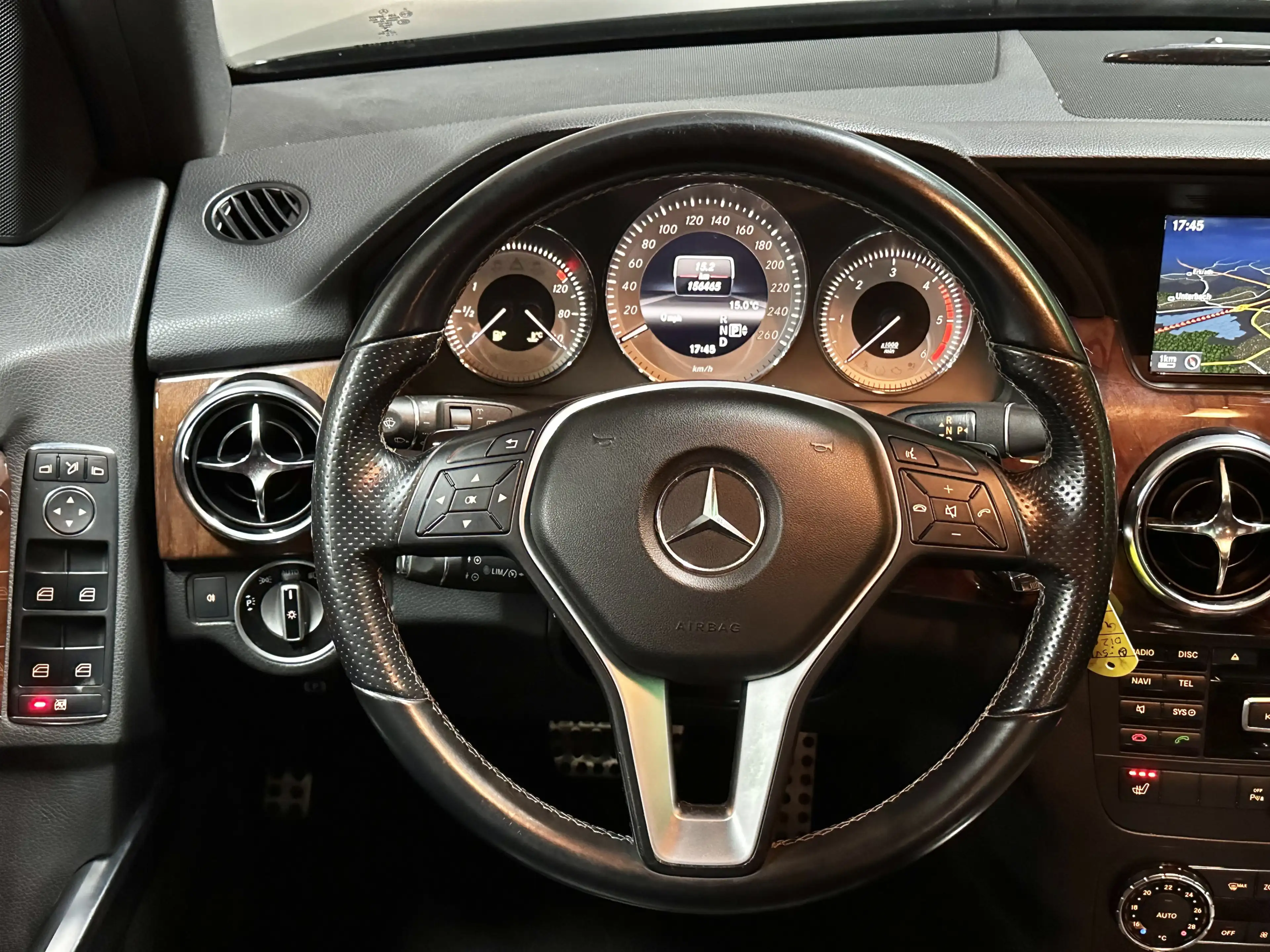Mercedes-Benz GLK 350 4M*AHK*NAVI*BiXENON*ILS*SPUR*SPORT-PAKET — photo 12