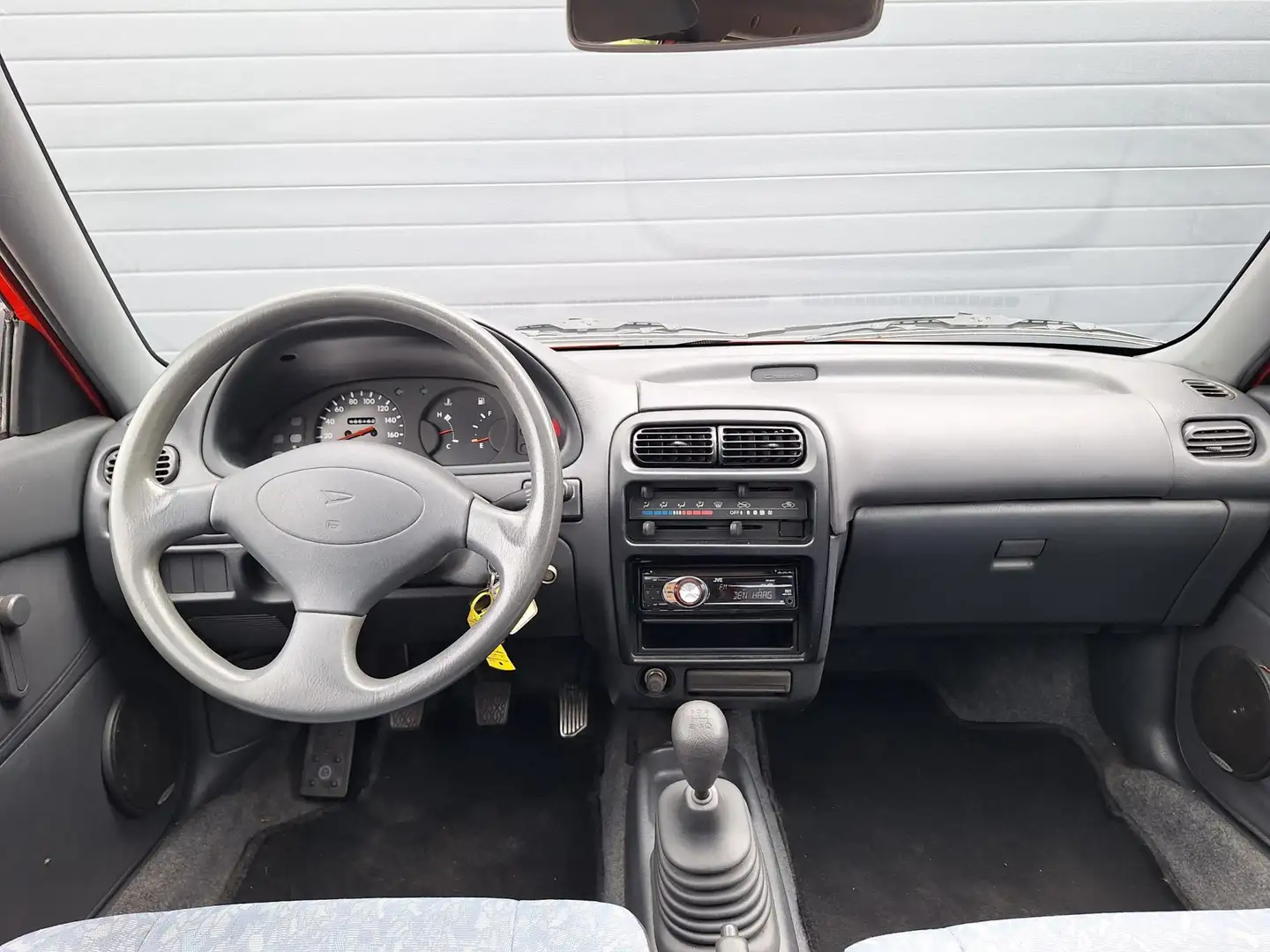 Daihatsu Charade | 1.3-16V STi | Lage kilometerstand | Panoramadak Červená - 2