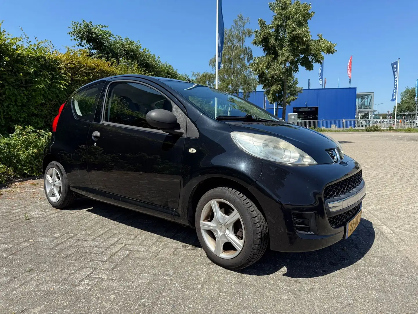 Peugeot 107 1.0-12V XR/2009/NAP/Nieuwe APK/Stuurbekrachtiging. Zwart - 2