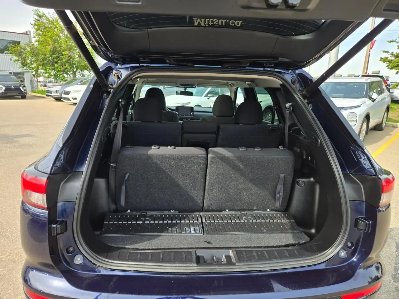 Mitsubishi Outlander снимка Mitsubishi Outlander