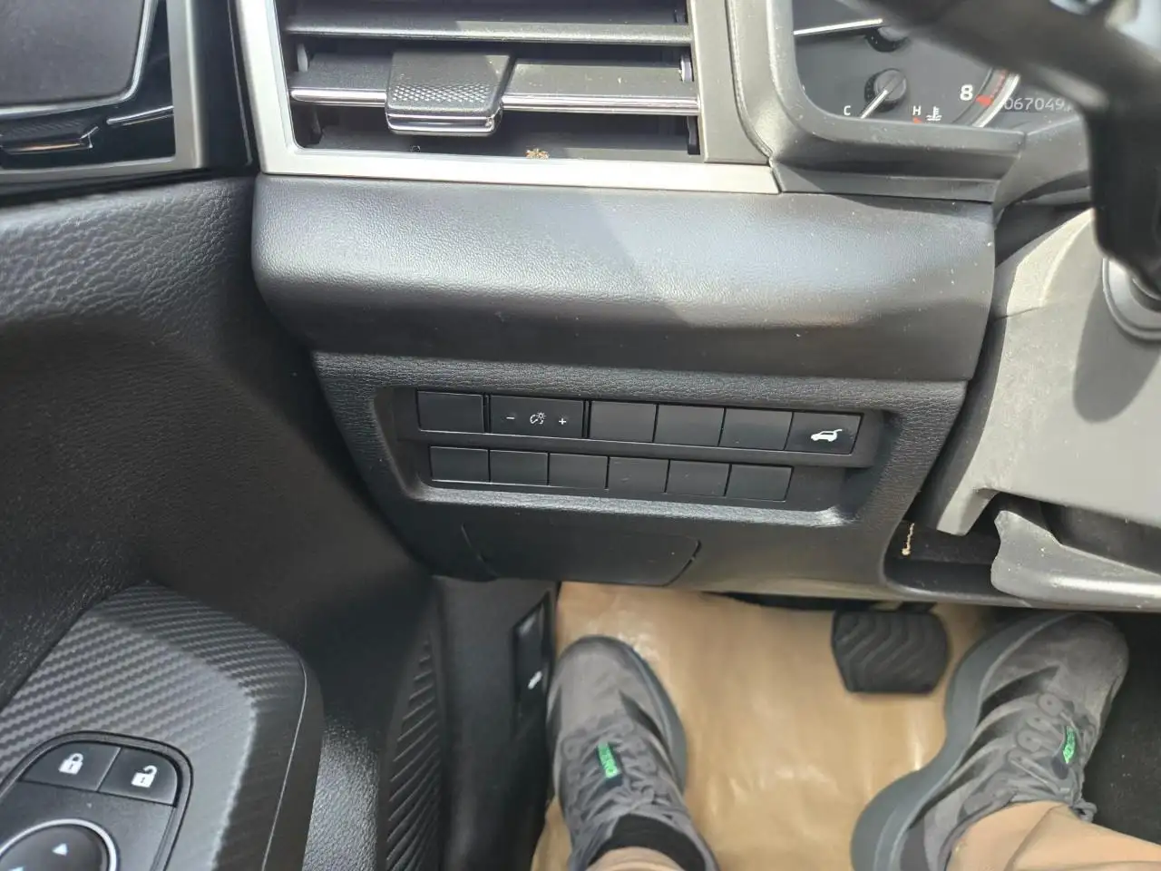 Mitsubishi Outlander снимка Mitsubishi Outlander