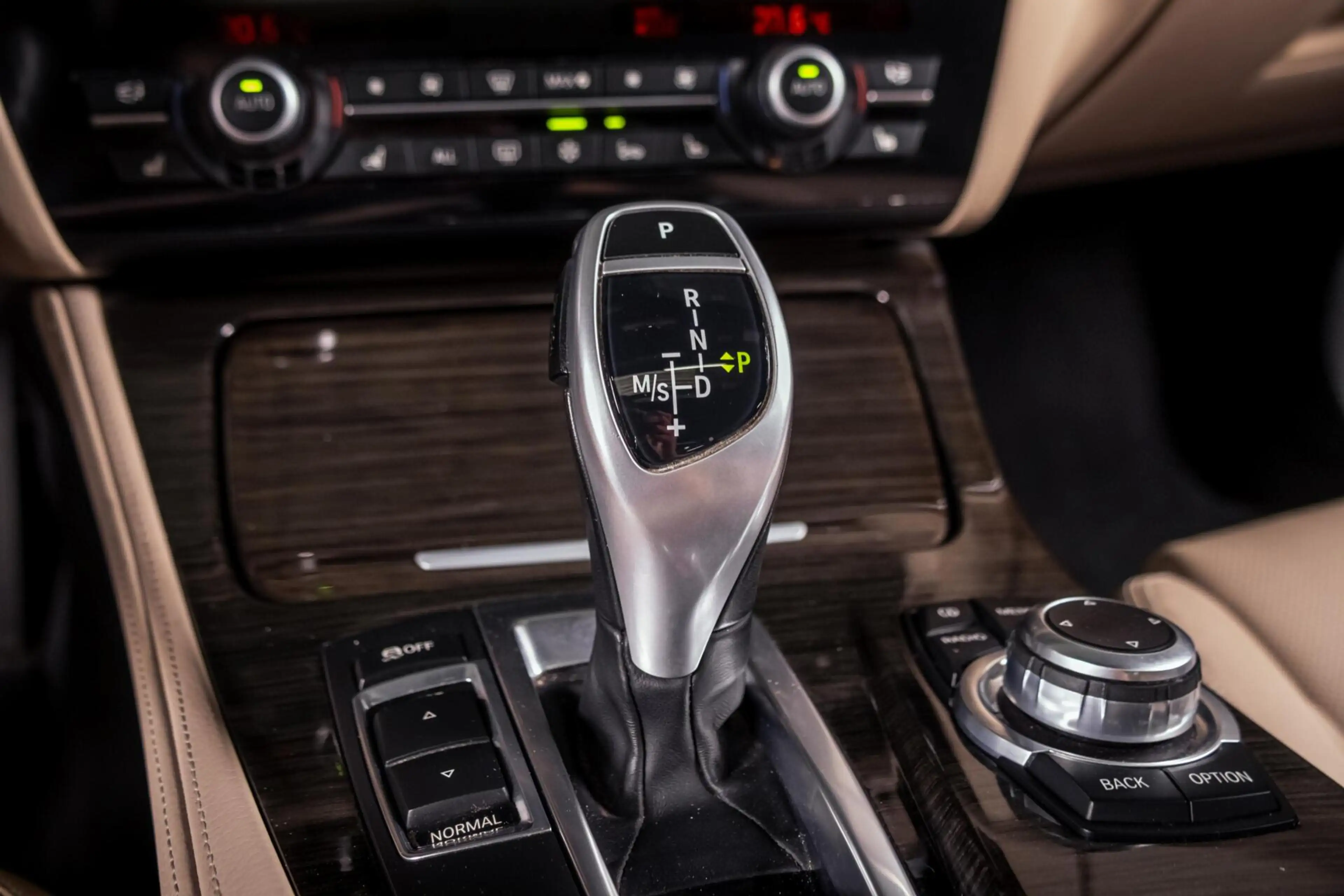 BMW 535 5-serie 535d M-Sport|4WS|Pano|Softclose|ACC|HUD|Ve — photo 31