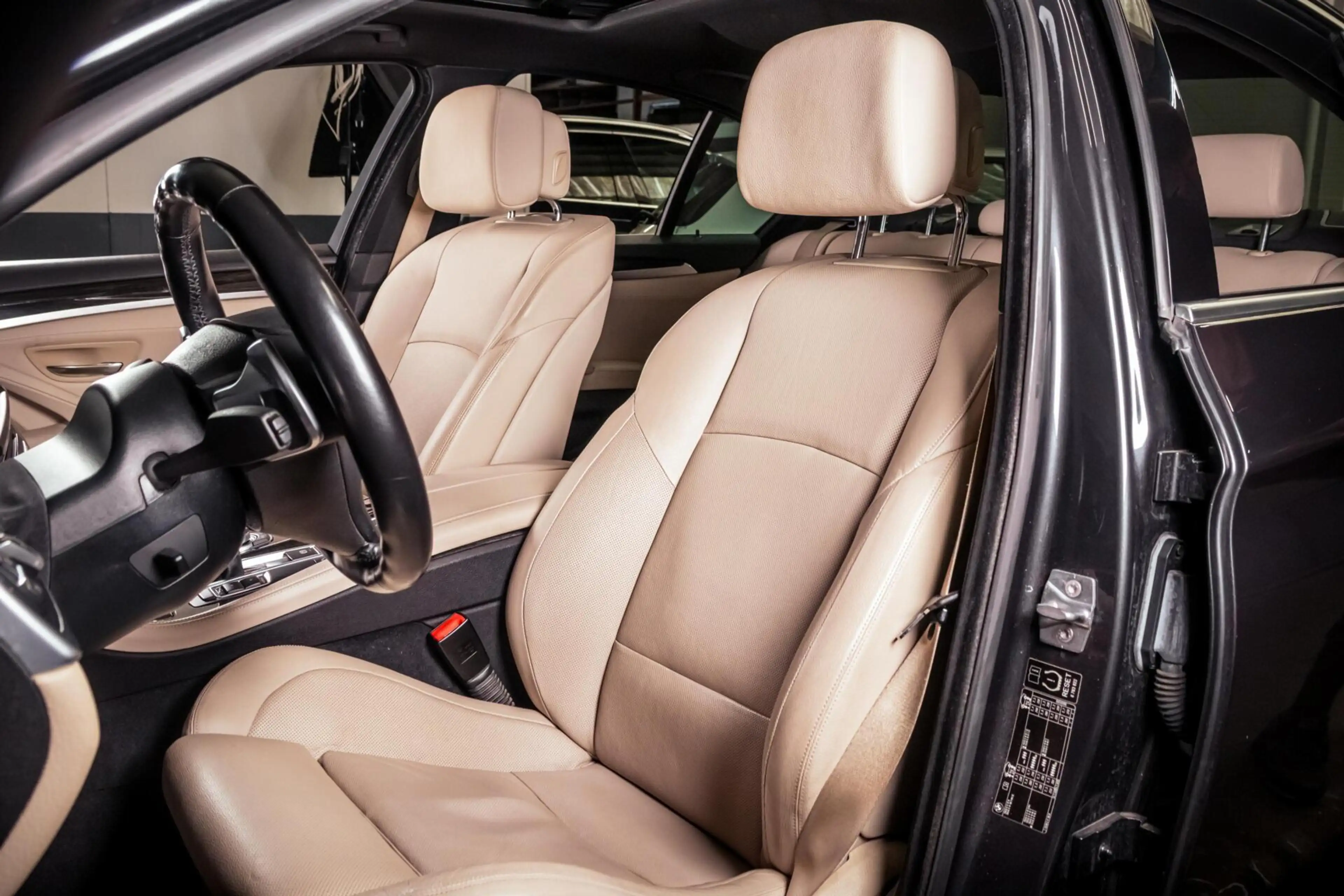 BMW 535 5-serie 535d M-Sport|4WS|Pano|Softclose|ACC|HUD|Ve — photo 4