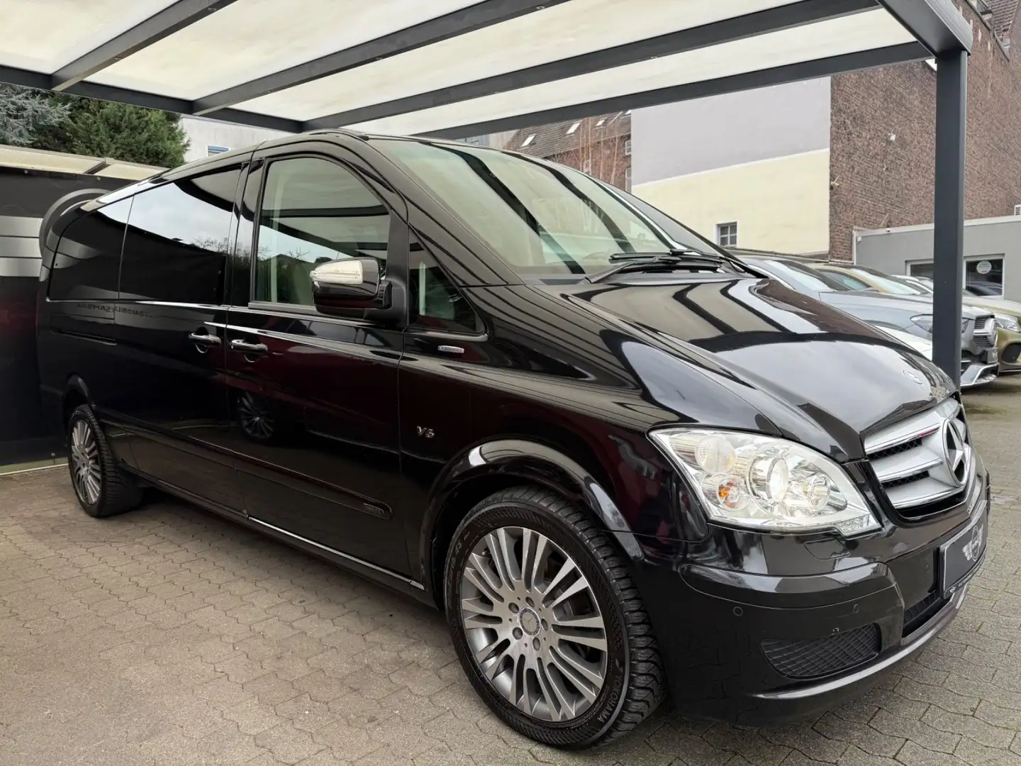 Mercedes-Benz Viano 3.0 CDI Edition extralang *PANO*RF-KAM*VOL Noir - 2