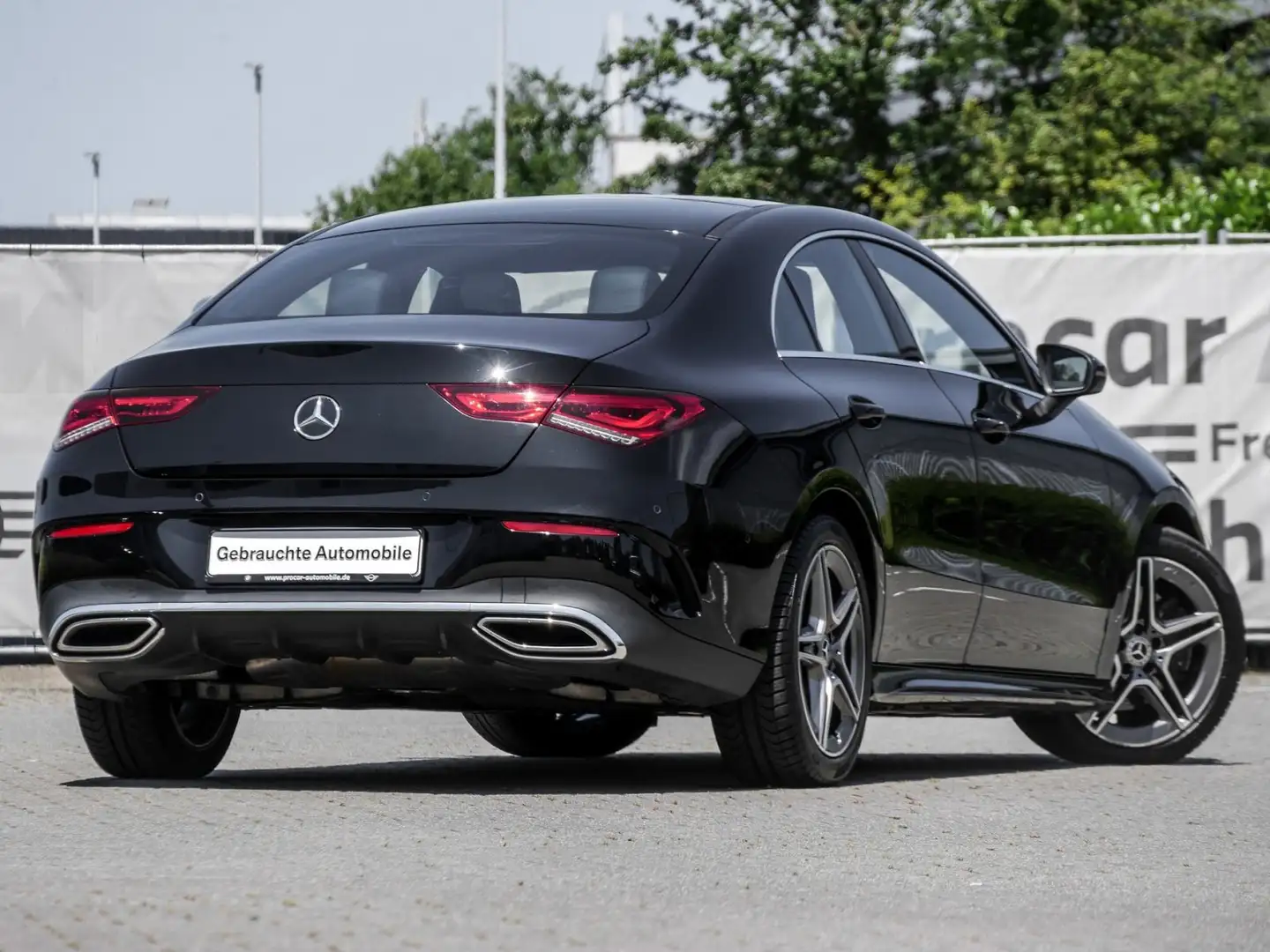 Mercedes-Benz CLA 200 AMG LINE+4MATIC+NAVI+LED+18" LMR Noir - 2