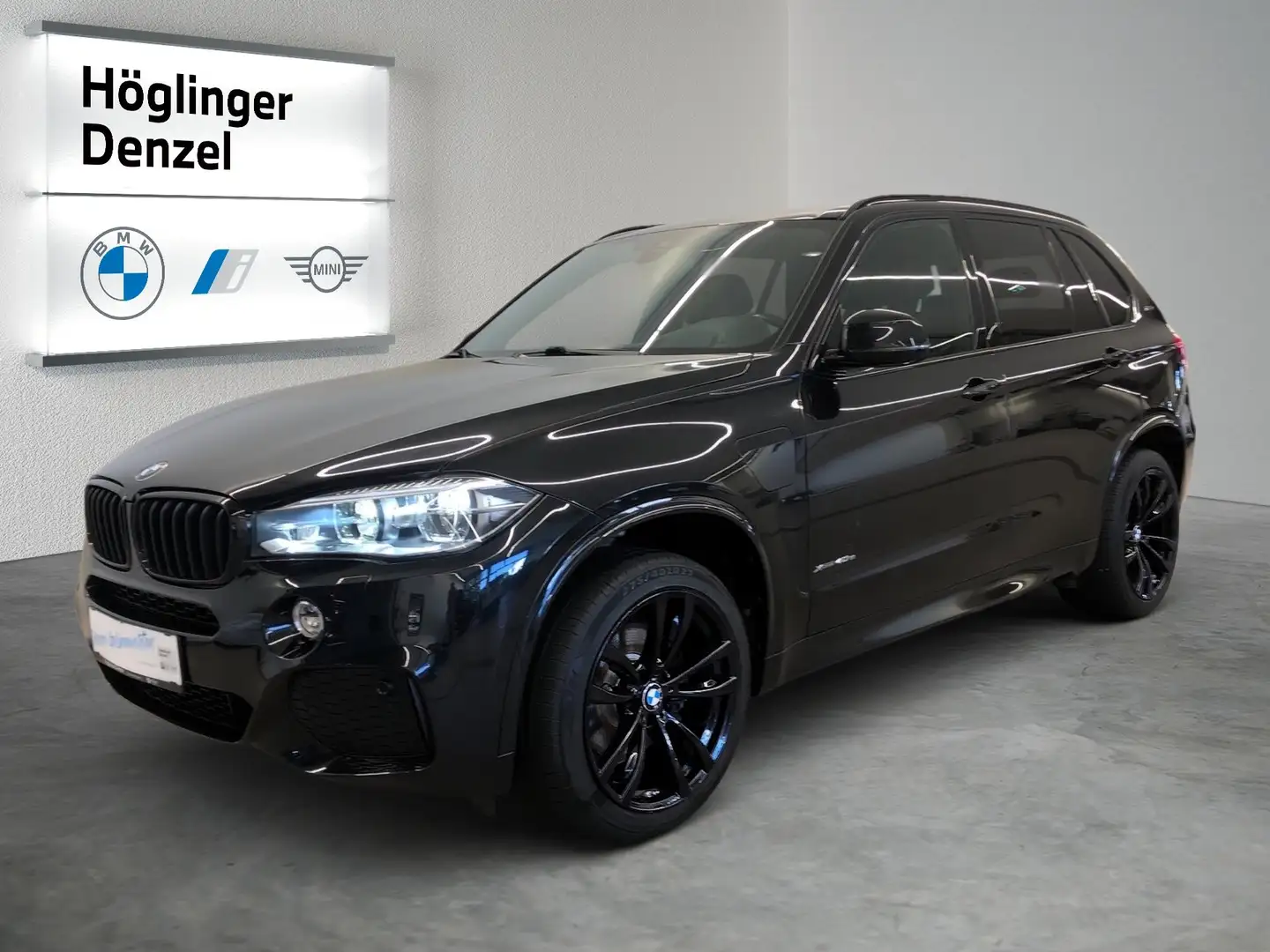 BMW X5 xDrive40e Schwarz - 2
