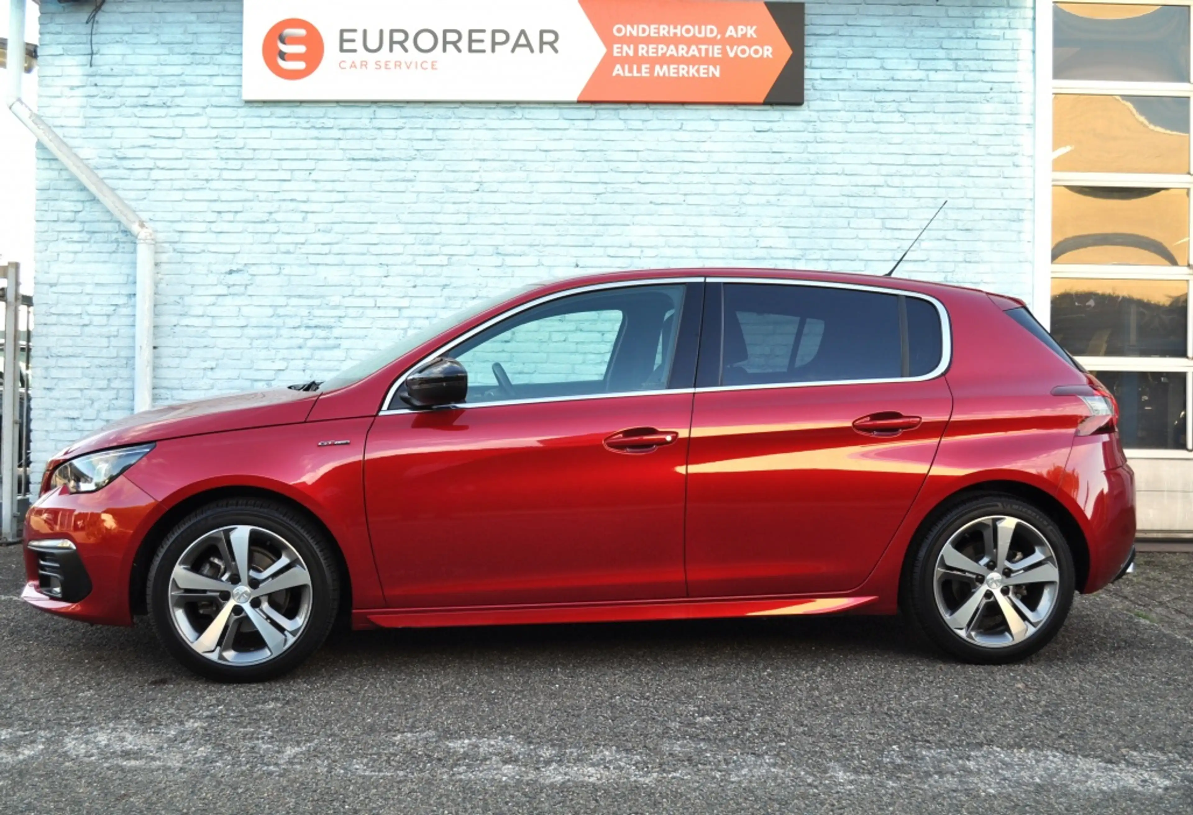 Peugeot 308 1.2 GT Aut mass pdc v+a cam stoelv. — photo 2