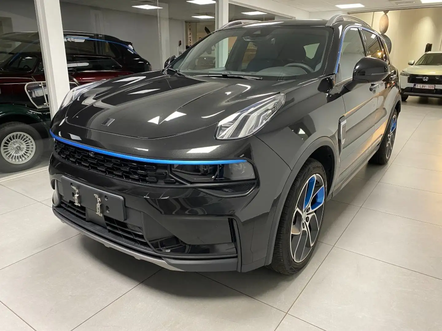 Lynk & Co 01 01 PHEV 1.5 Turbo Noir - 1