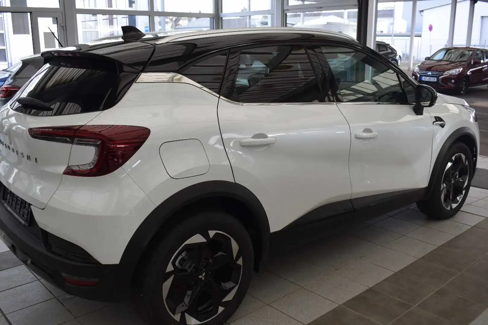 Mitsubishi ASX Intro Edition 1.3 T-Benziner 7-DCT Weiß - 2