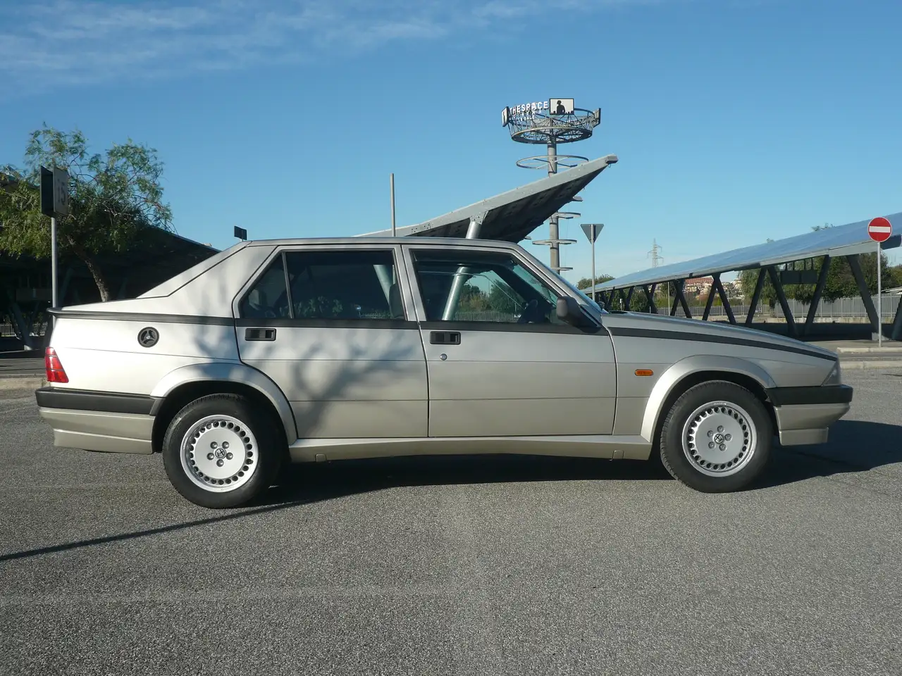 Alfa Romeo 75 twin spark, foto 8