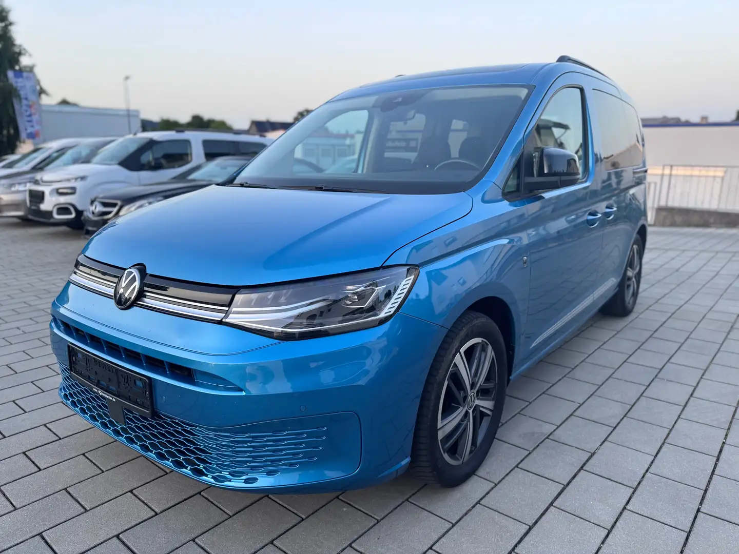 Volkswagen Caddy Move/Panorama/LED/Kamera/Navi/GRA/PDC Bleu - 1