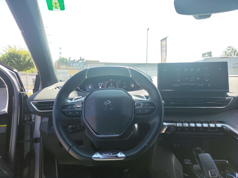 Peugeot 5008 GT Metallic *WENIG KM*ALLWETTER* — photo 11