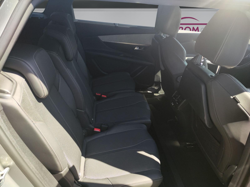 Peugeot 5008 GT Metallic *WENIG KM*ALLWETTER* — photo 15