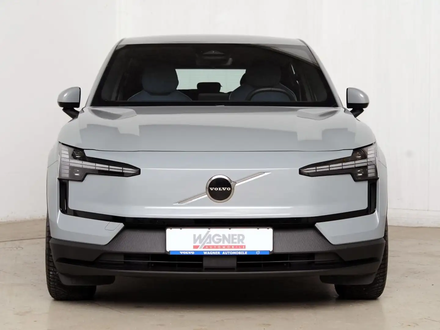 Volvo EX30 Single M. Extended Range *Winter-Paket* Серый - 2