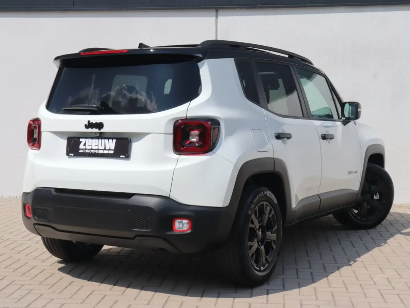 Jeep Renegade 1.5T e-Hybrid 130 PK North Star | Pano | Winter | Wit - 2
