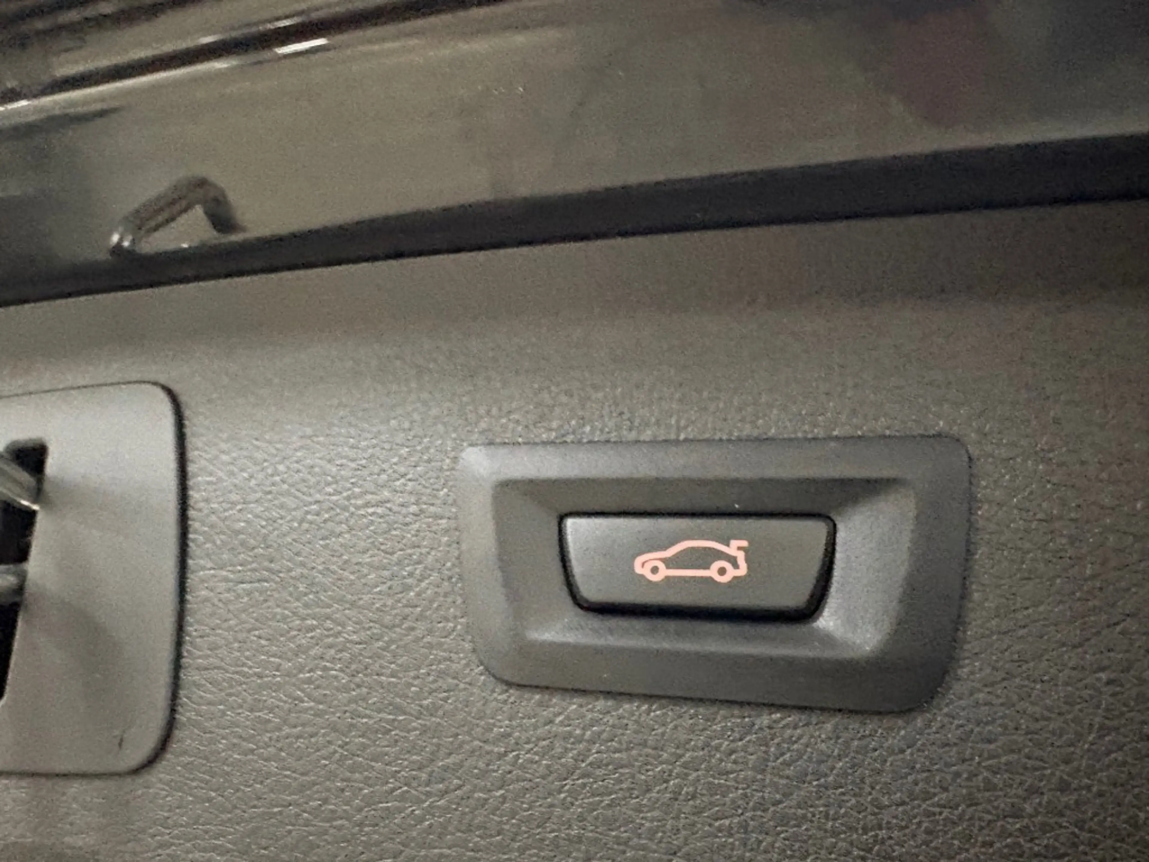 BMW 218 218I EXE Sport Leder Navigatie Cam PDC Headup — photo 11
