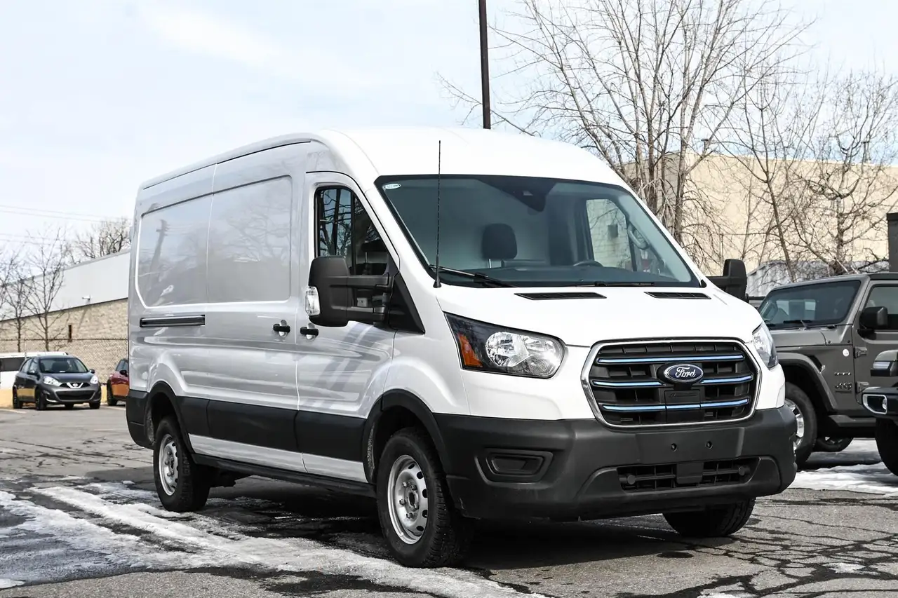 Ford E-Transit fotografie Ford E-Transit