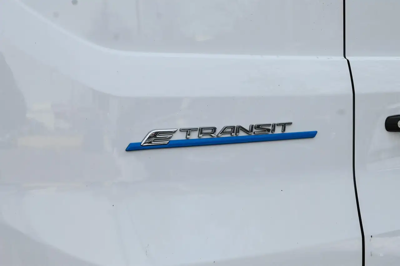 Ford E-Transit fotografie Ford E-Transit