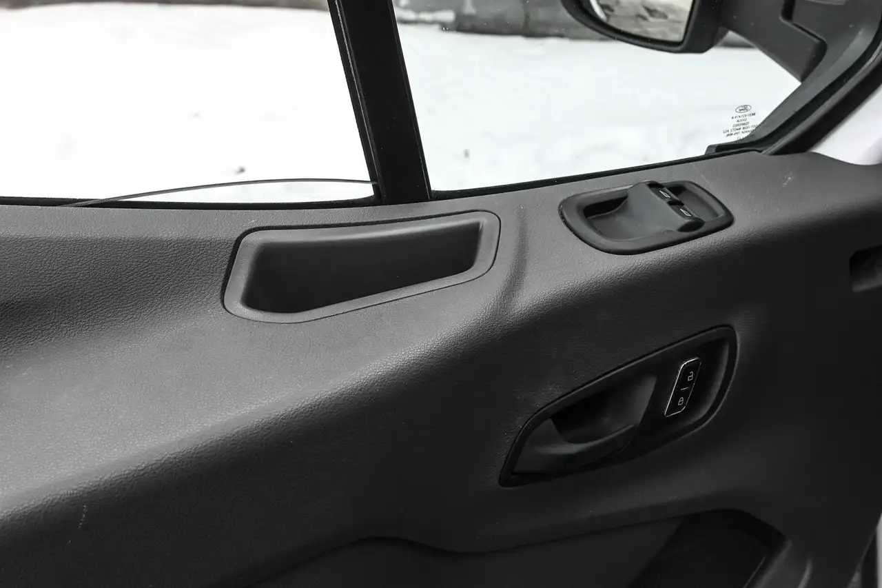 Ford E-Transit fotografie Ford E-Transit