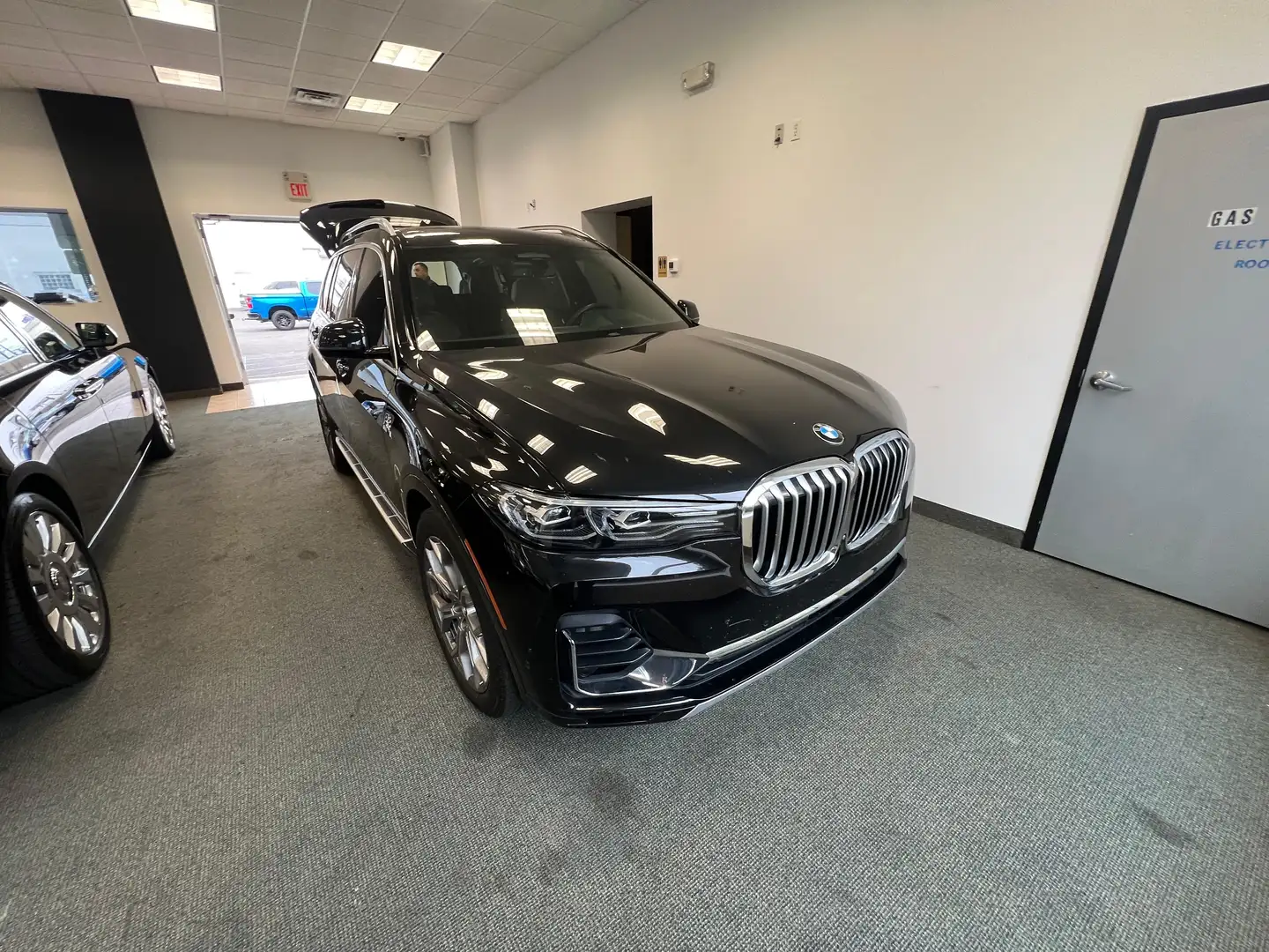 BMW X7 xDrive40i - 1