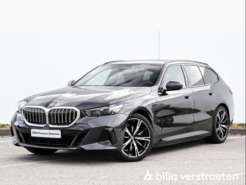 BMW 530 M Sport - Trekhaak - ACC - HeadUp - Bowers&Wilkins