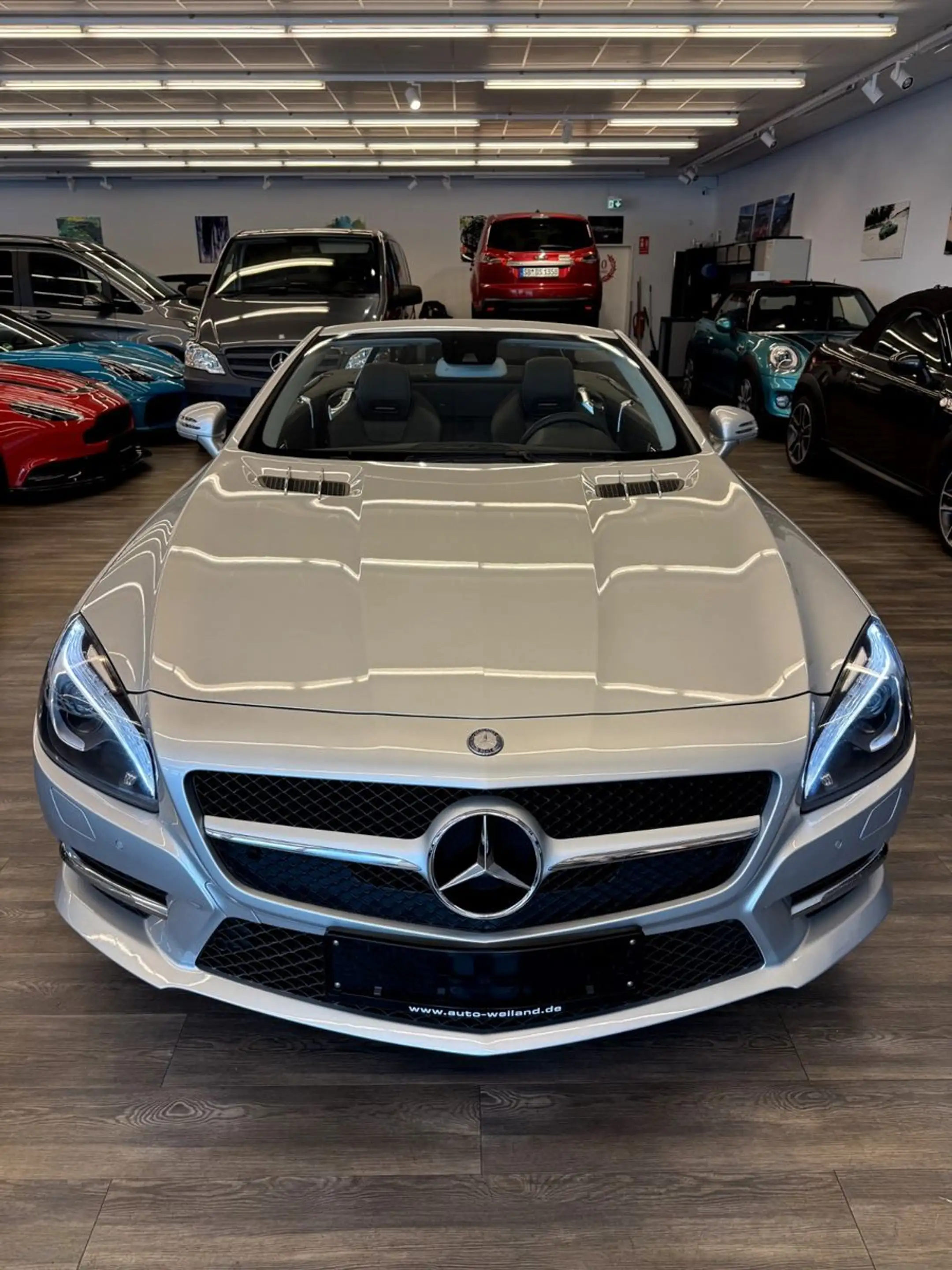 Mercedes-Benz SL 350 AMG Paket Perfekte Ausstattung Garantie — photo 7