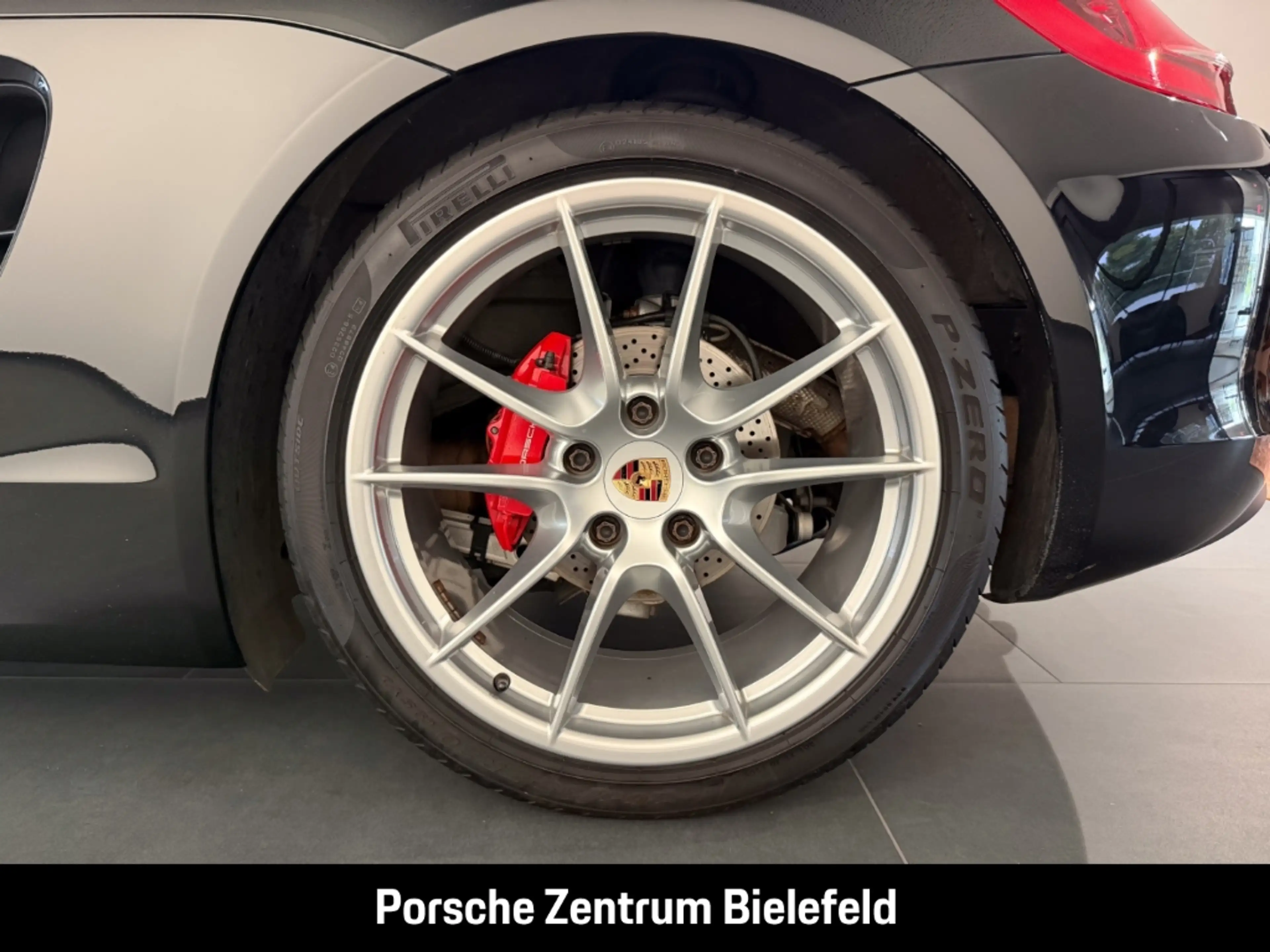 Porsche Boxster S — photo 10