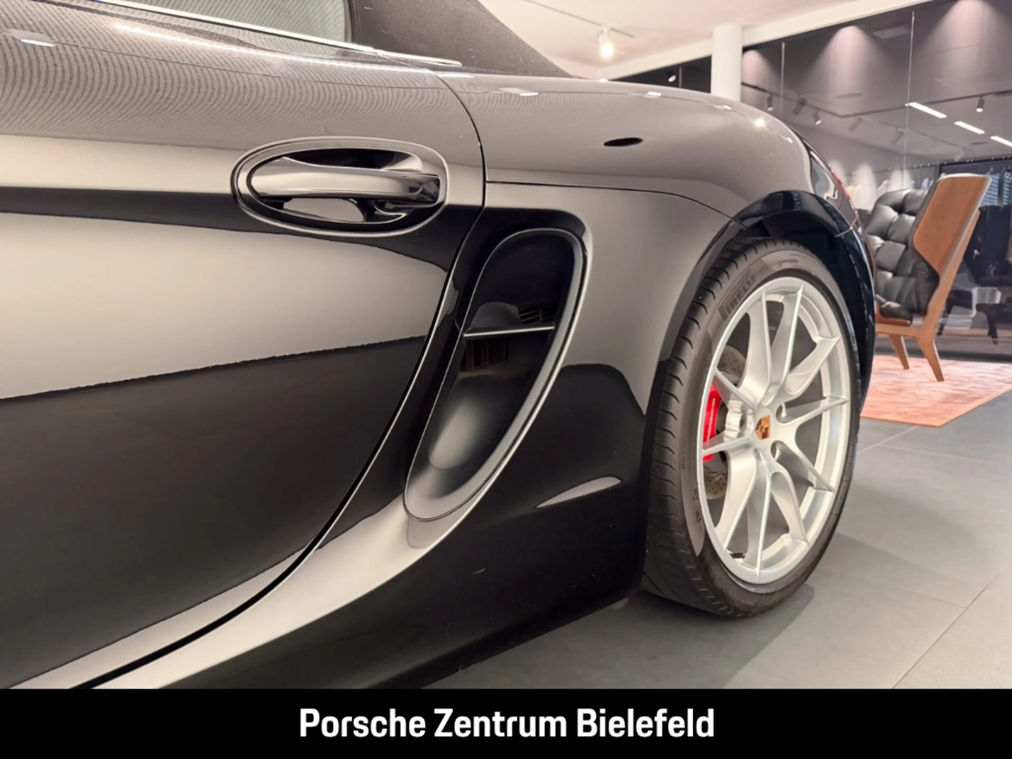 Porsche Boxster S — photo 14