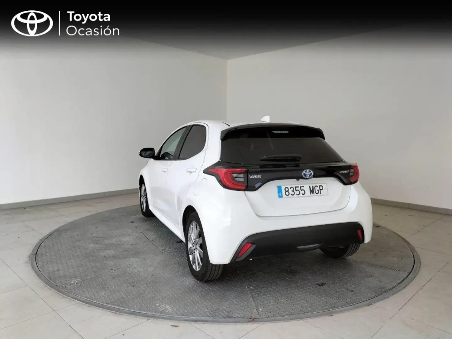 Toyota Yaris 1.5 VVT-I HEV ACTIVE TECH 116 5PT Blanco - 2