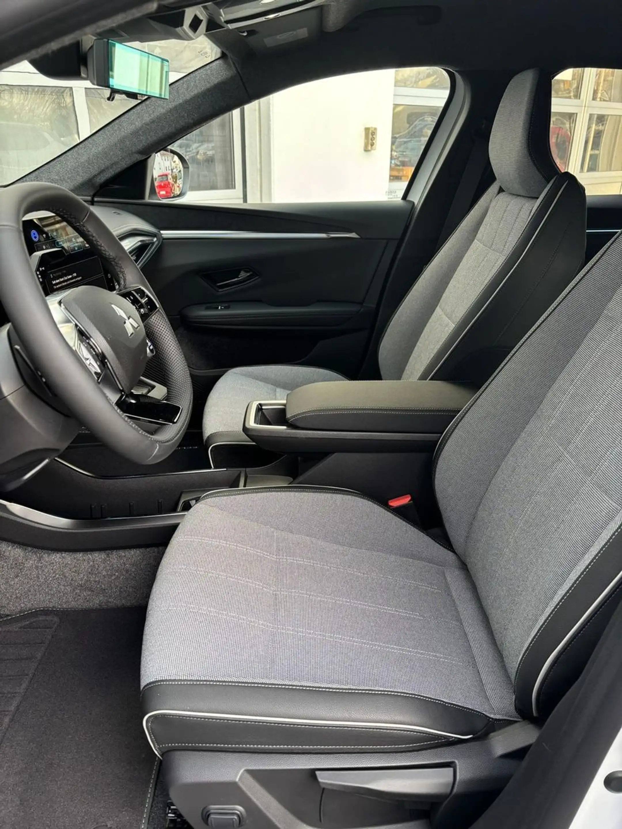 Mitsubishi Eclipse Cross 160 kW Diamant Top — photo 14