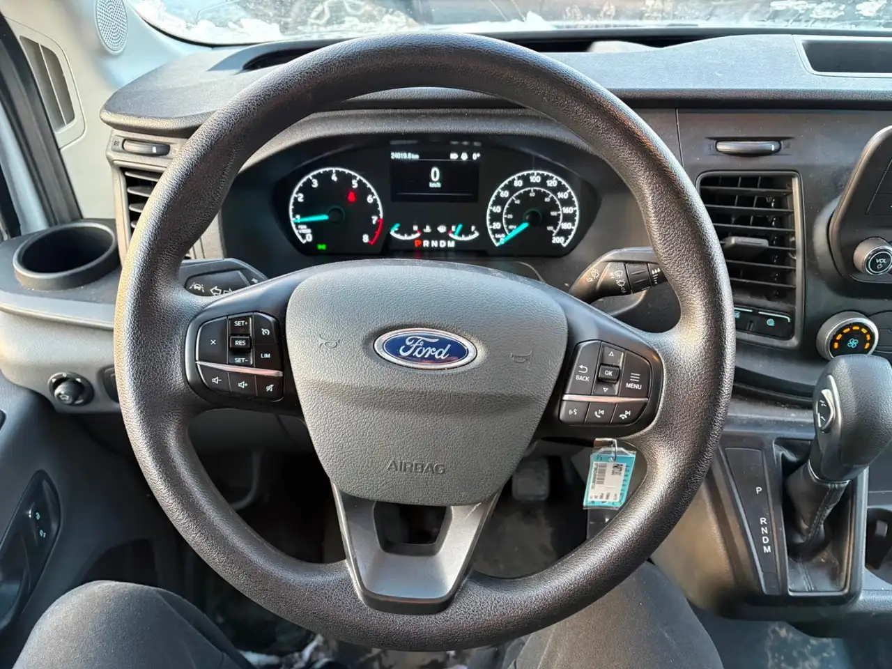 Ford Transit Cargo Van снимка Ford Transit Cargo Van