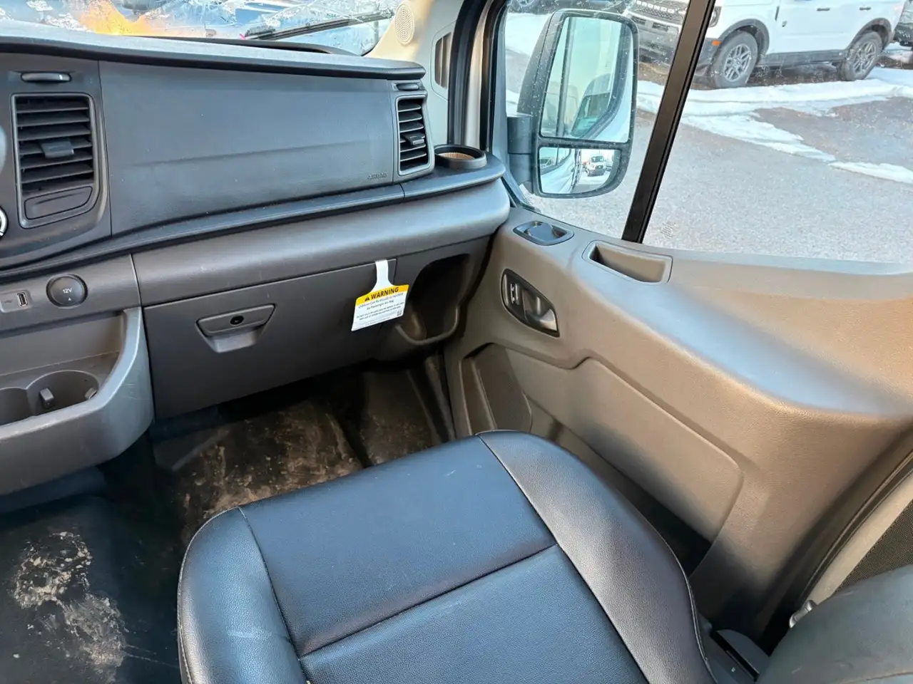 Ford Transit Cargo Van снимка Ford Transit Cargo Van