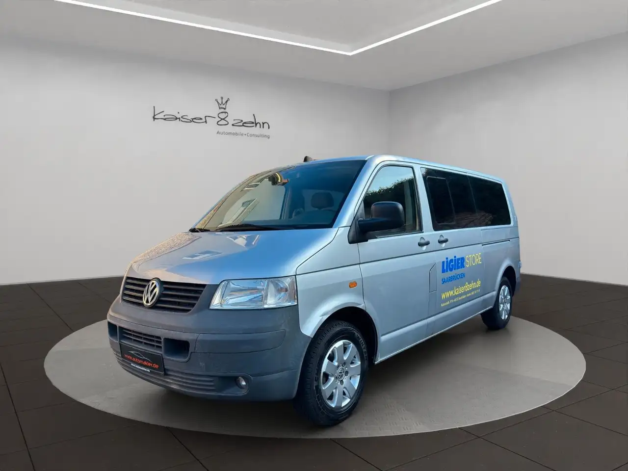 Volkswagen T5 Shuttle