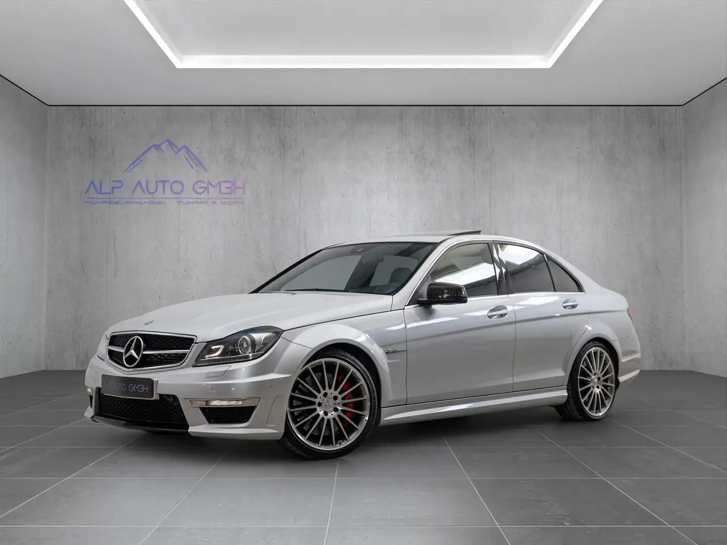 Mercedes-Benz C 63 AMG 6.2 V8  2.HAND/DEUTSCH/PERFORMANCE Plateado - 1