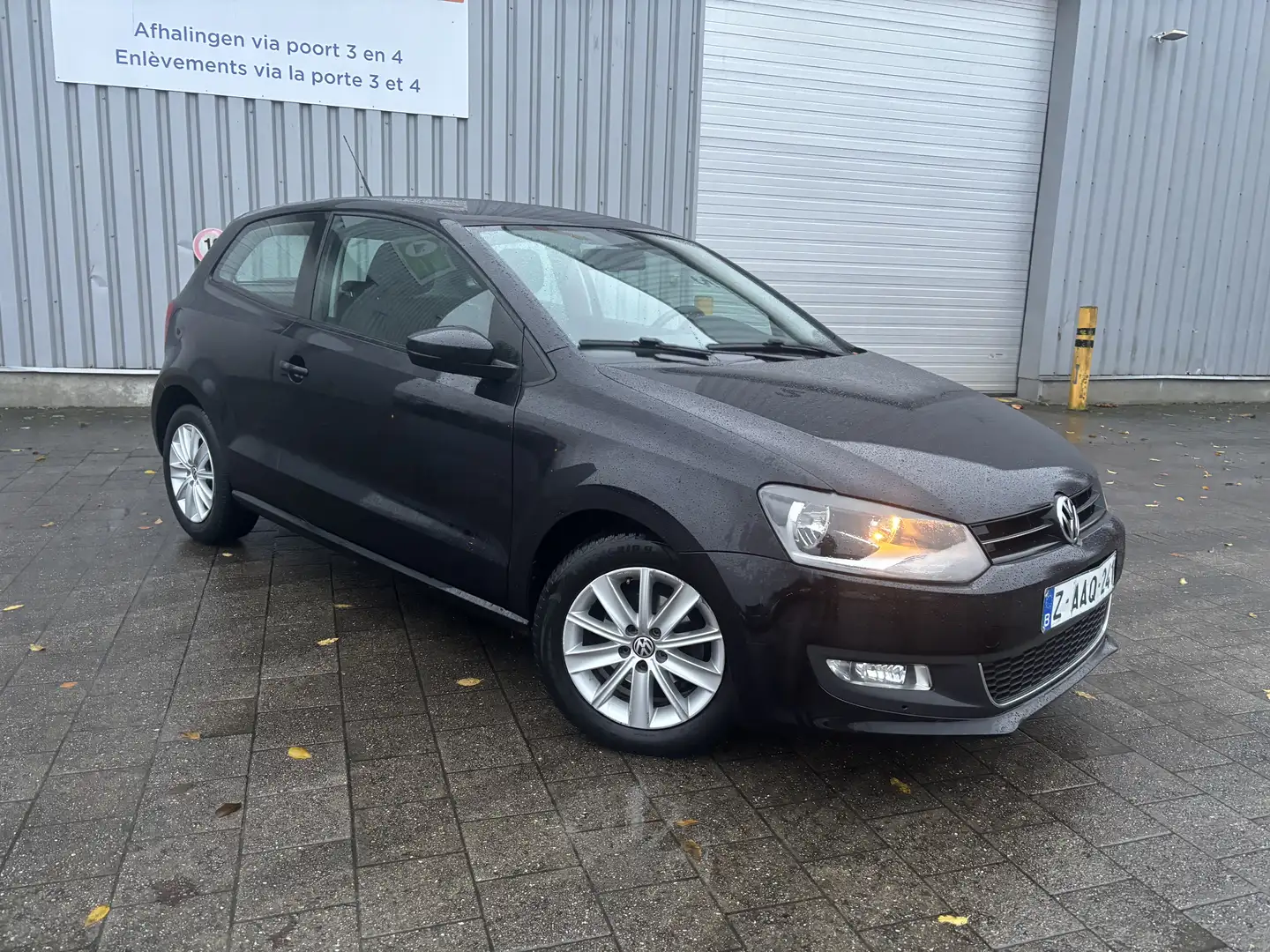 Volkswagen Polo 1.6 CR TDi Highline BMT DPF Noir - 2