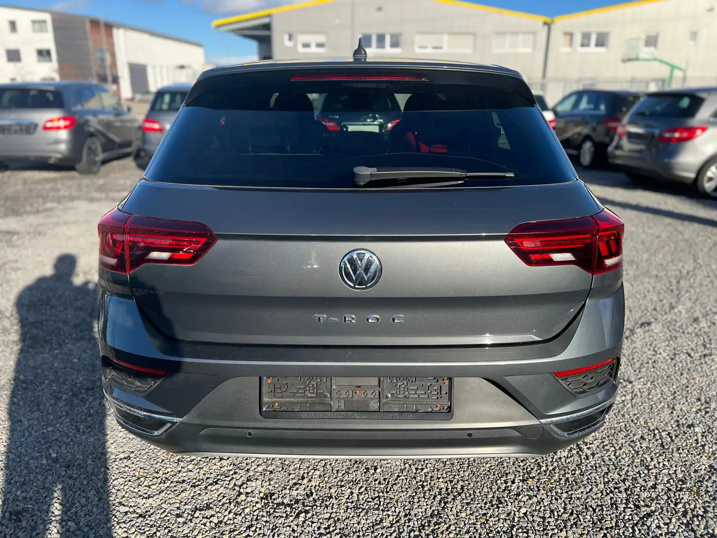 Volkswagen T-Roc 1.5 TSI SPORT mit umfangreicher Ausstattung Gris - 2