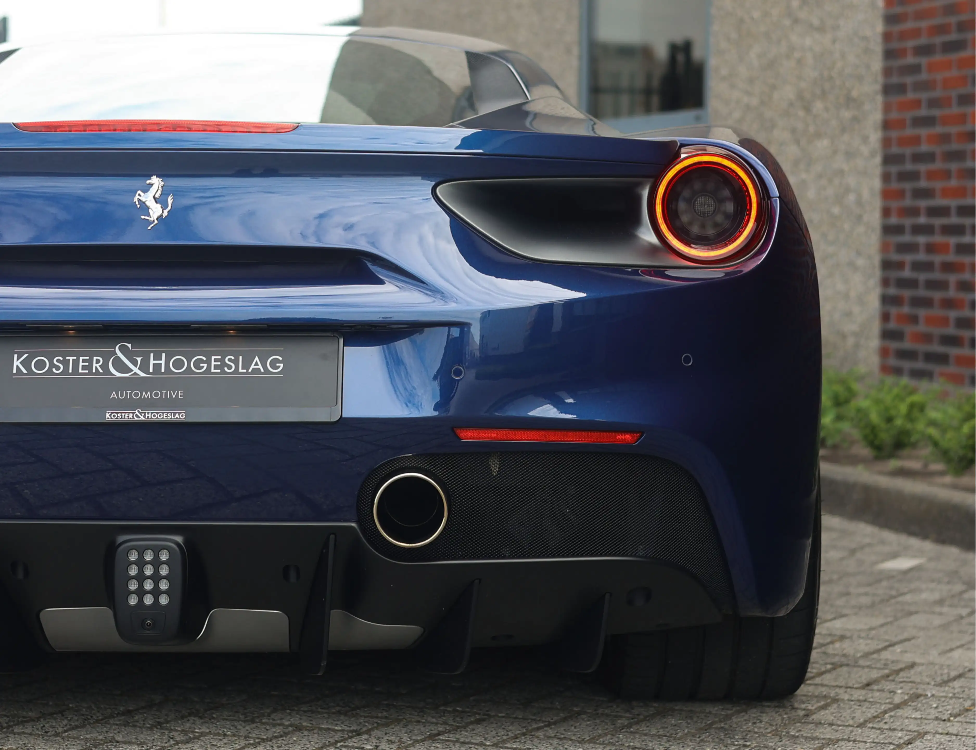 Ferrari 488 3.9 GTB HELE | New Power - Blu TDF — photo 13