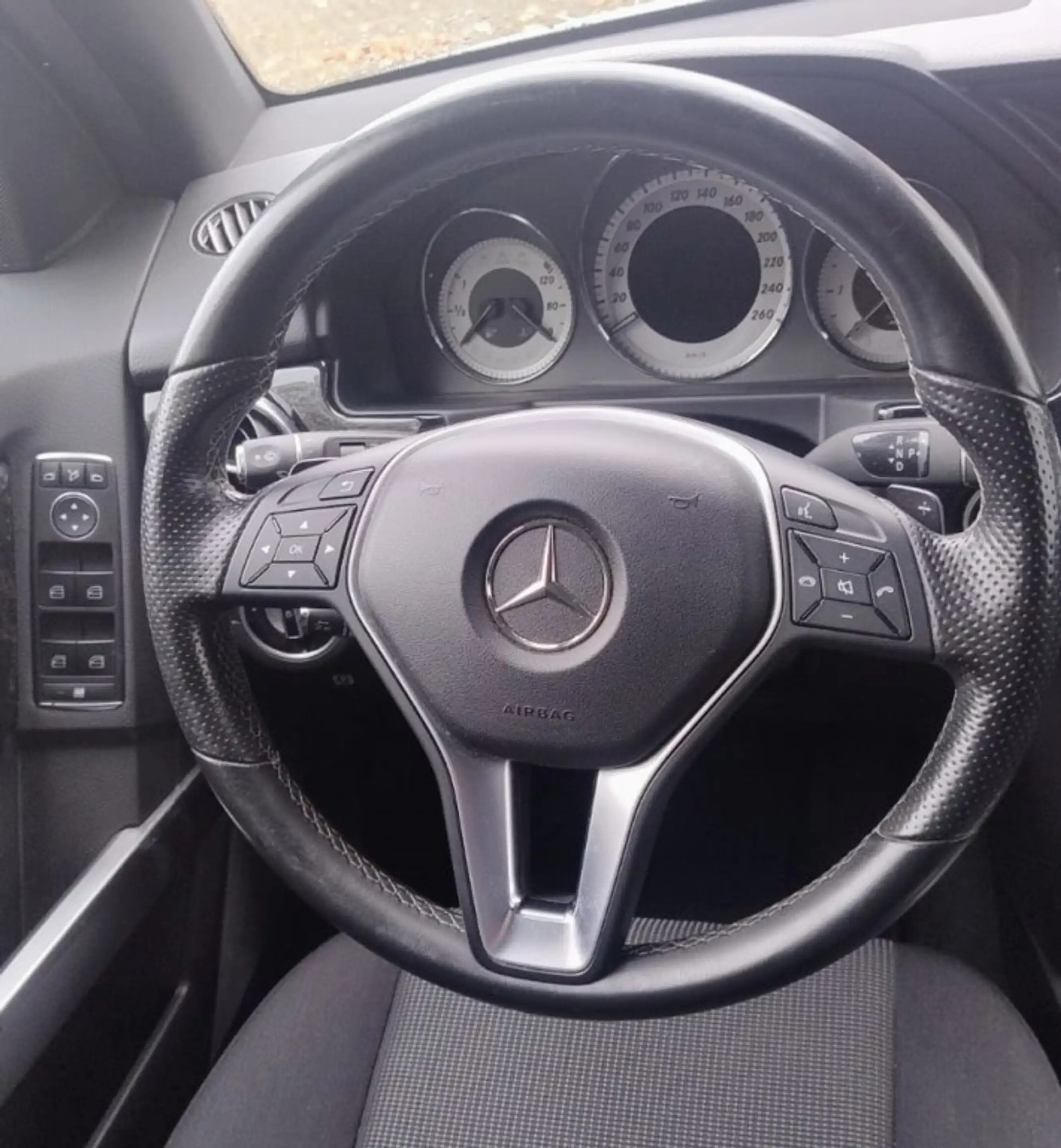 Mercedes-Benz GLK 350 CDI 4Matic (BlueEFFICIENCY) 7G-TRONIC — photo 12