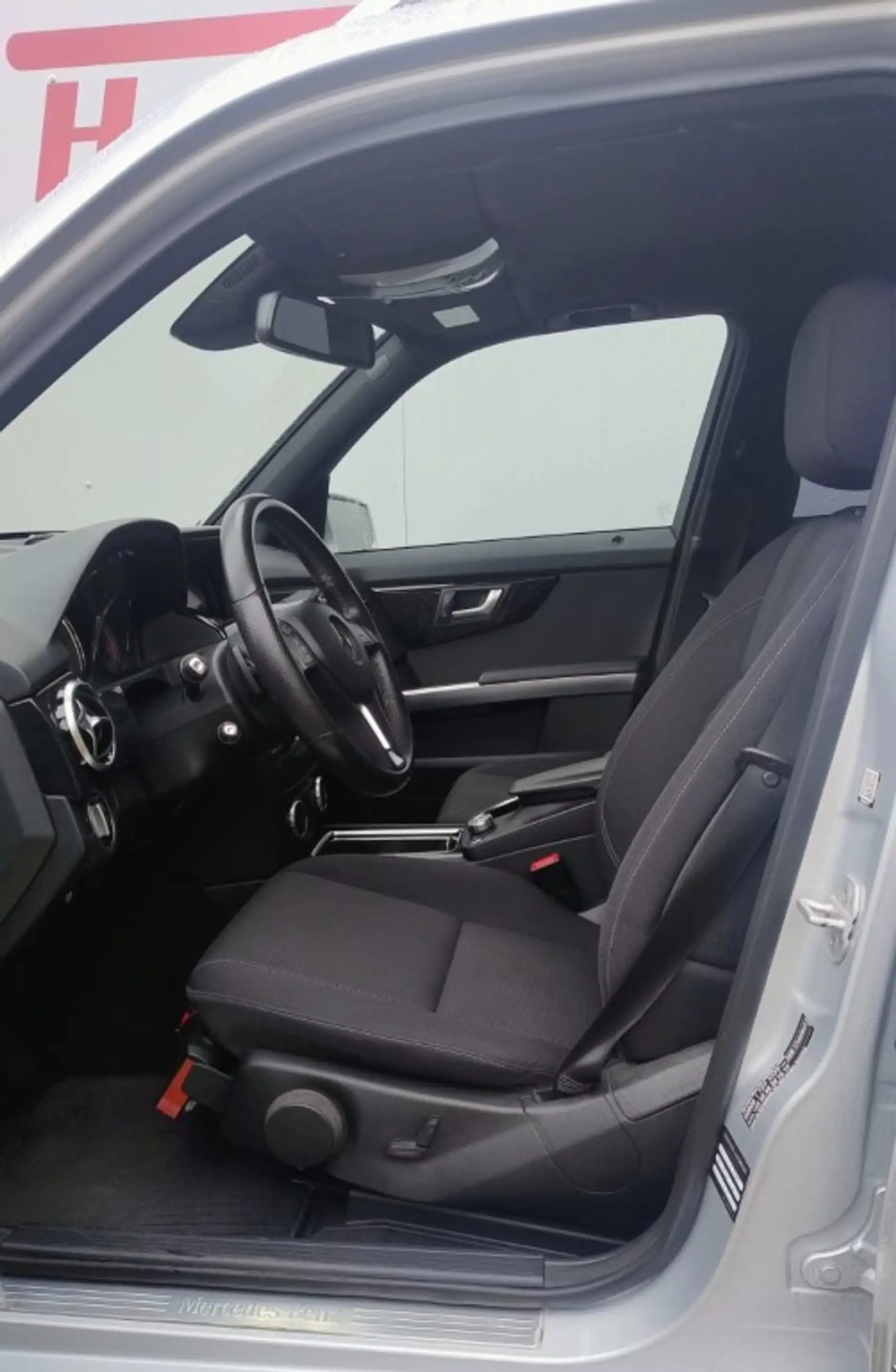 Mercedes-Benz GLK 350 CDI 4Matic (BlueEFFICIENCY) 7G-TRONIC — photo 9