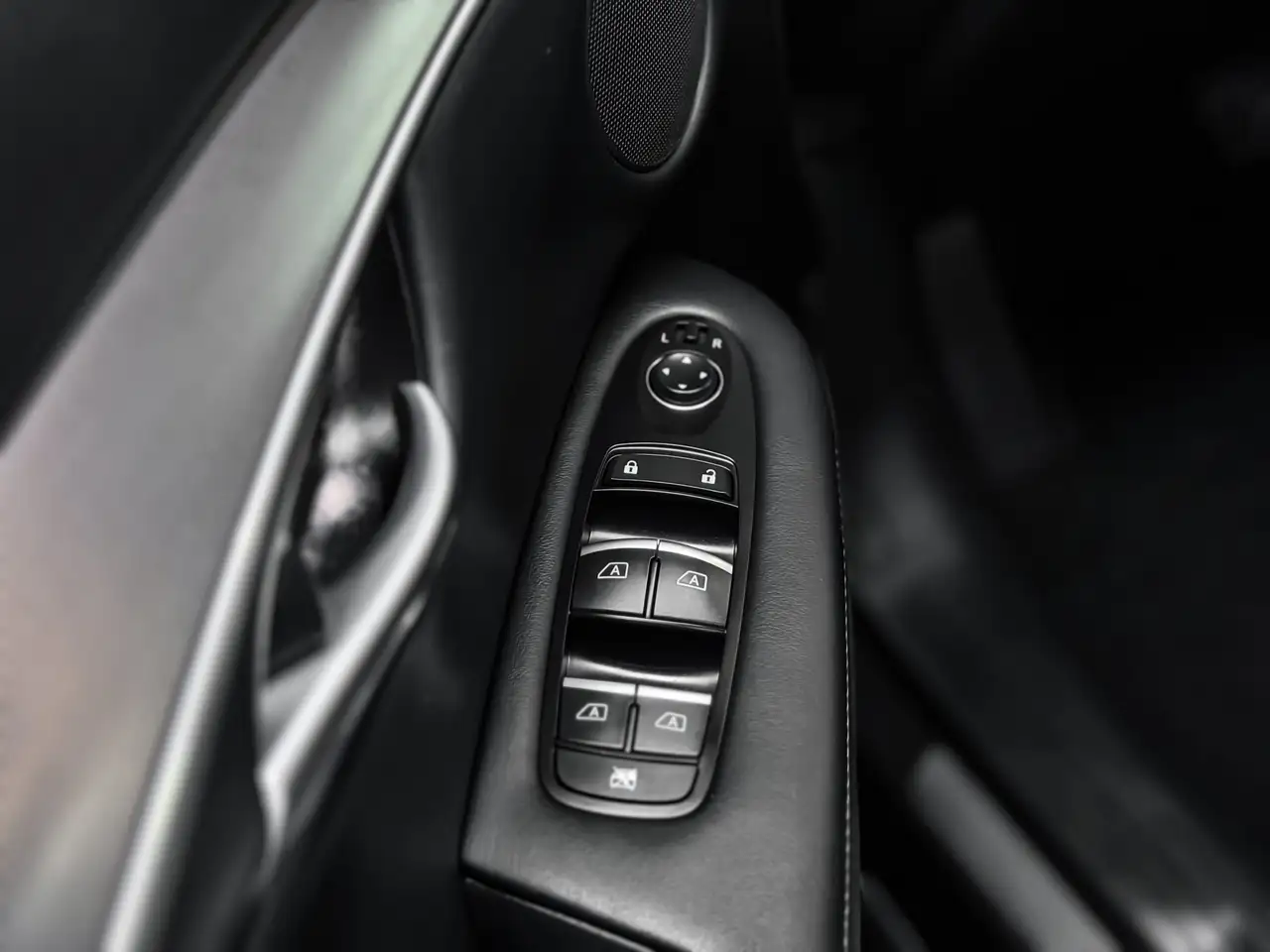 Infiniti QX50 снимка Infiniti QX50