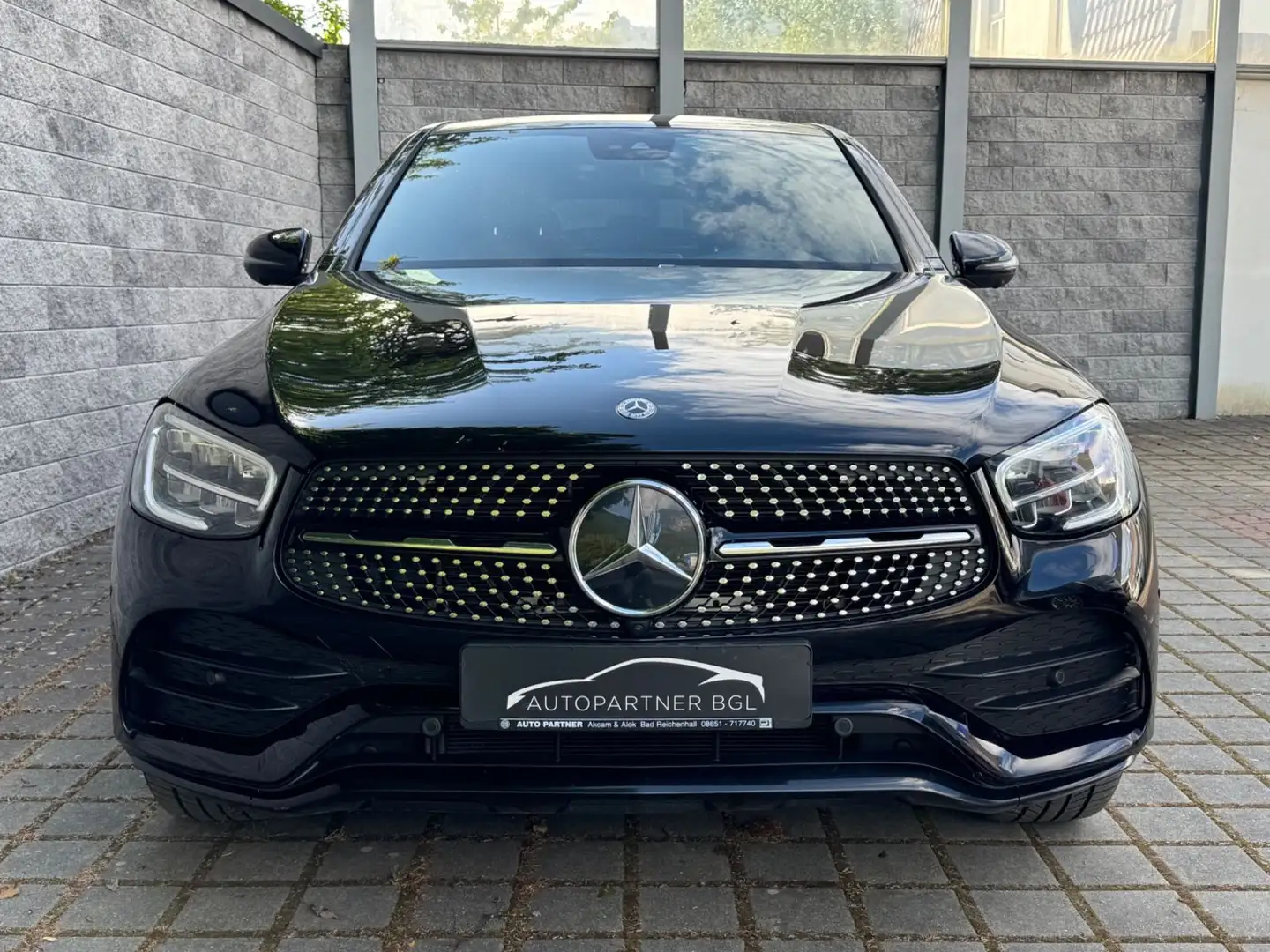 Mercedes-Benz GLC 400 d 4M Coupe AMG NightP. Soundsy. Schiebed. Noir - 2