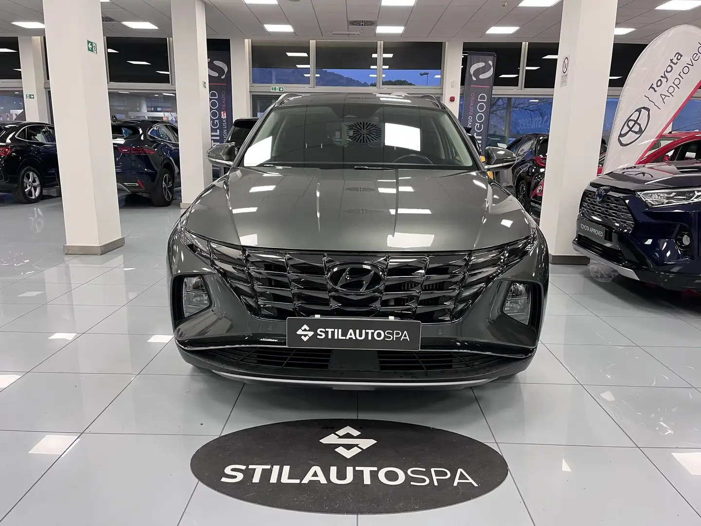 Hyundai TUCSON Tucson 1.6 T-GDI 48V Exellence Gris - 2