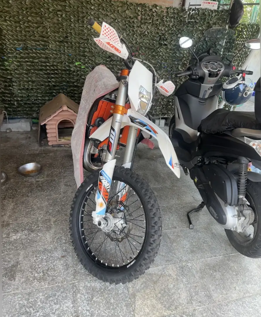 KTM 125 EXC 6days - 1