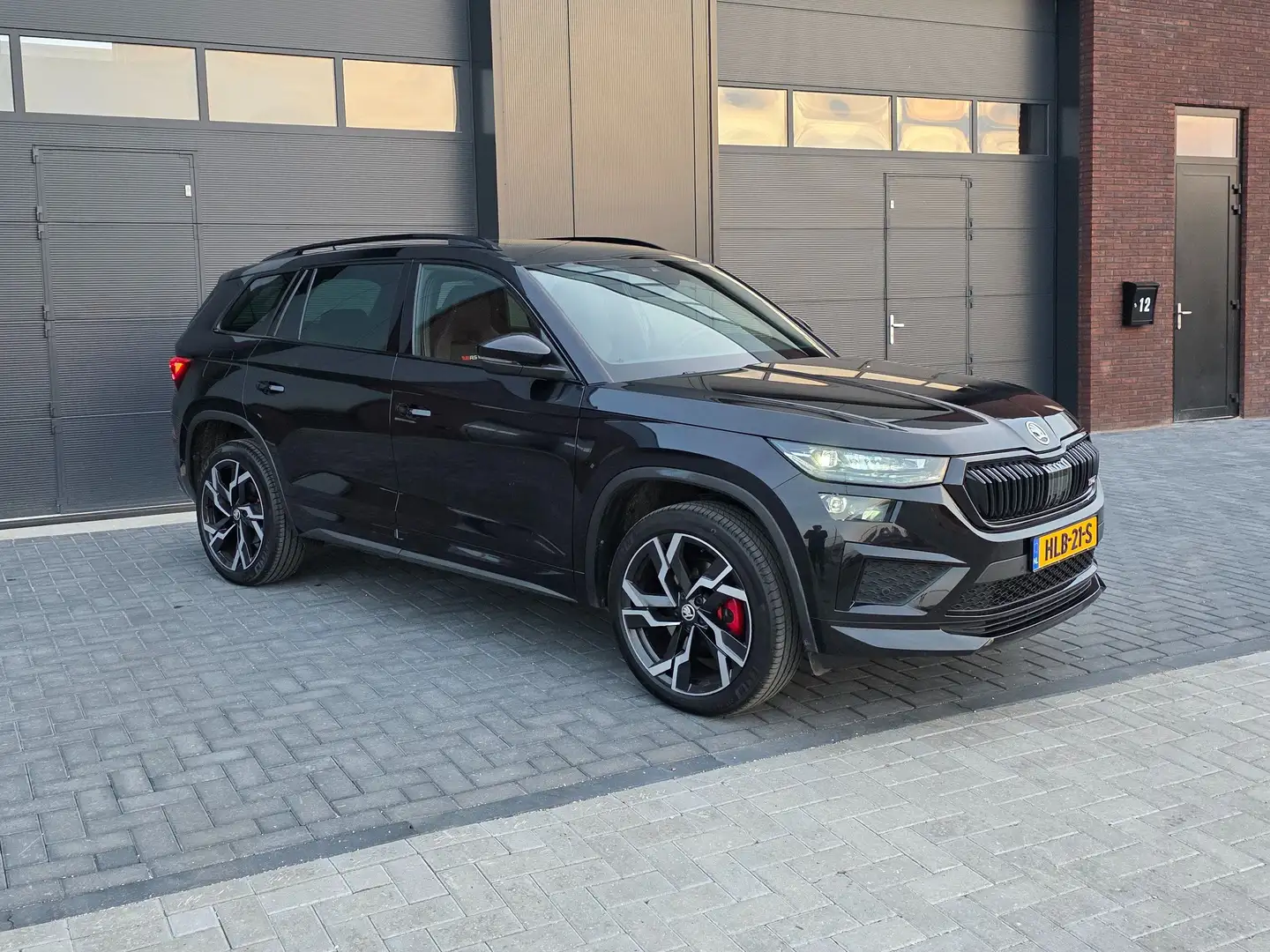 Skoda Kodiaq RS Zwart - 2