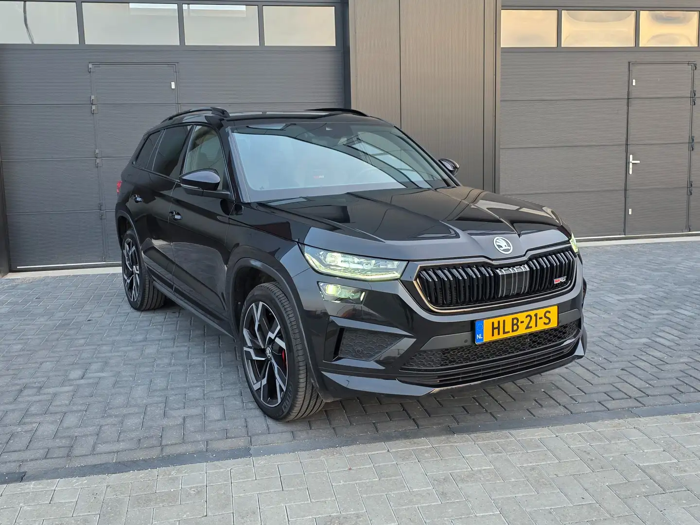 Skoda Kodiaq RS Zwart - 1
