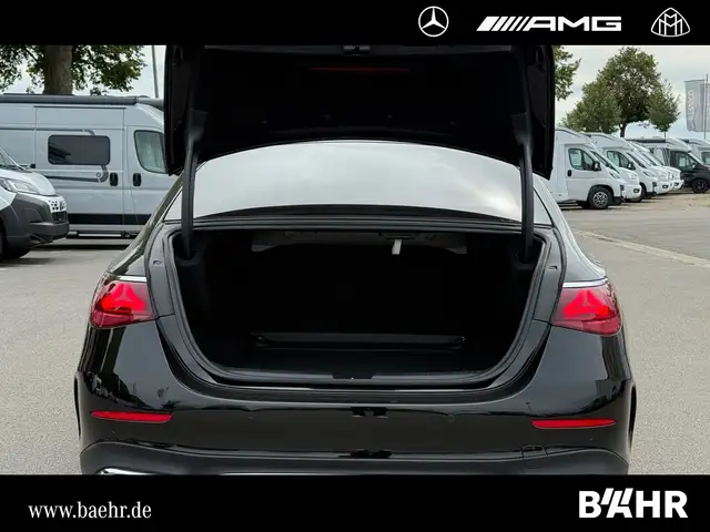 Mercedes-Benz E-Class view 15