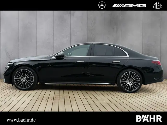 Mercedes-Benz E-Class view 2