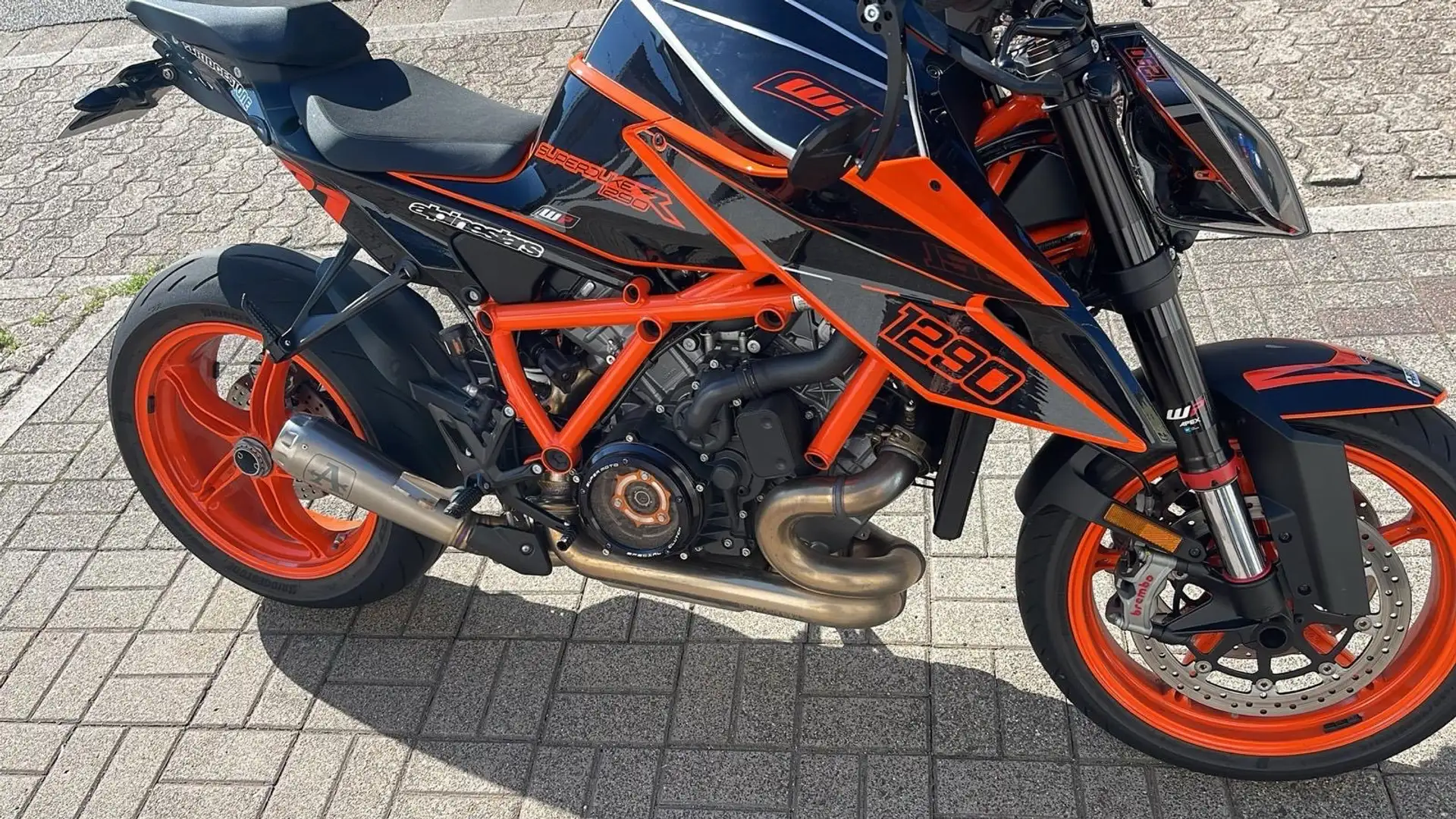 KTM 1290 Super Duke R Orange - 2