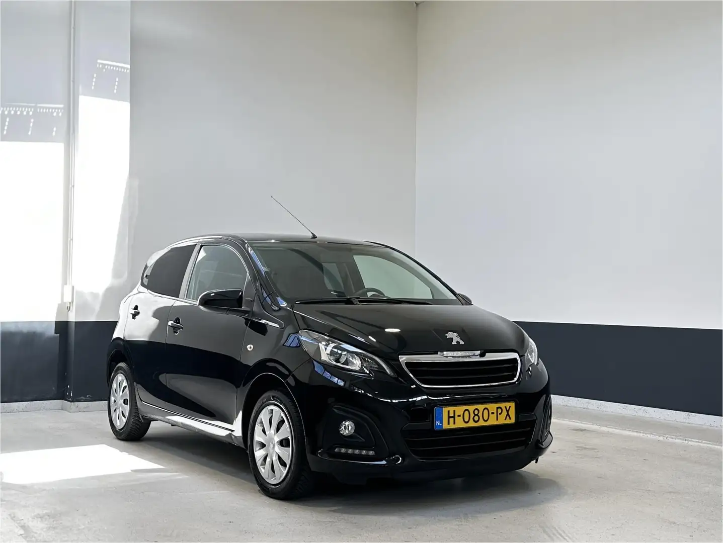 Peugeot 108 1.0 e-VTi Active | NL | LED | 5-DRS | Bluetooth | Noir - 1